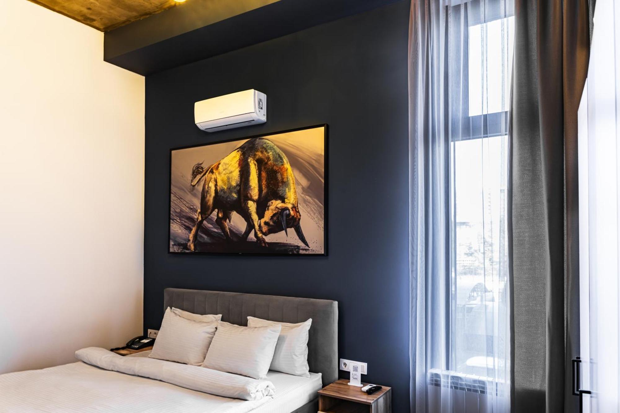 Apart Hotel Loft Almaty Esterno foto