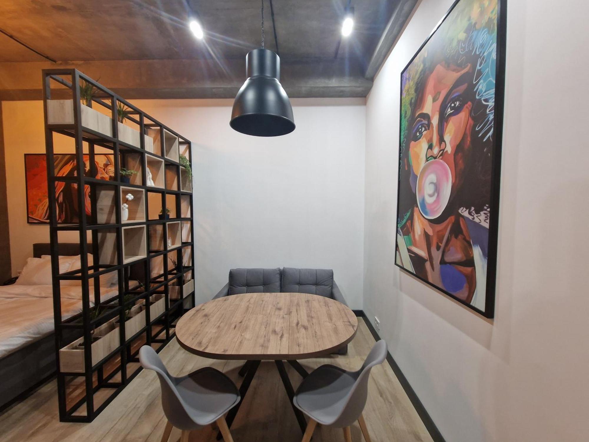 Apart Hotel Loft Almaty Esterno foto